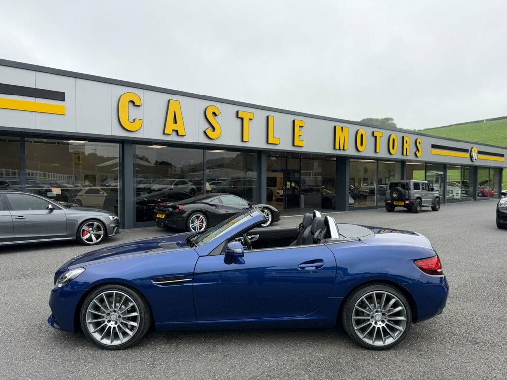 Mercedes-Benz SLC 2.1L Amg Line Blue #4