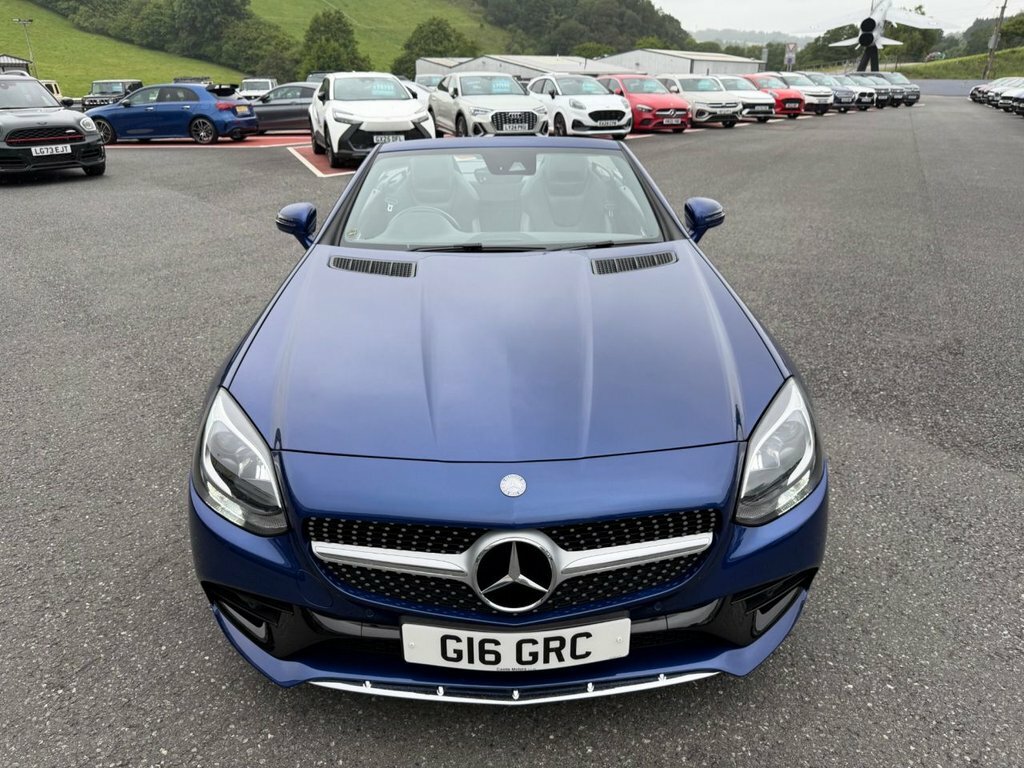 Mercedes-Benz SLC 2.1L Amg Line Blue #2