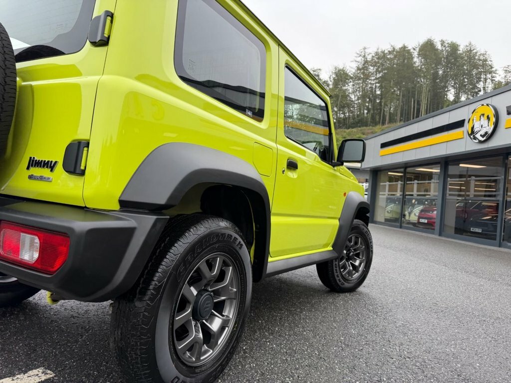 Suzuki Jimny Allgrip Black #22