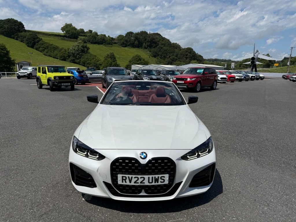 BMW 4 Series M440i Xdrive Mhev White