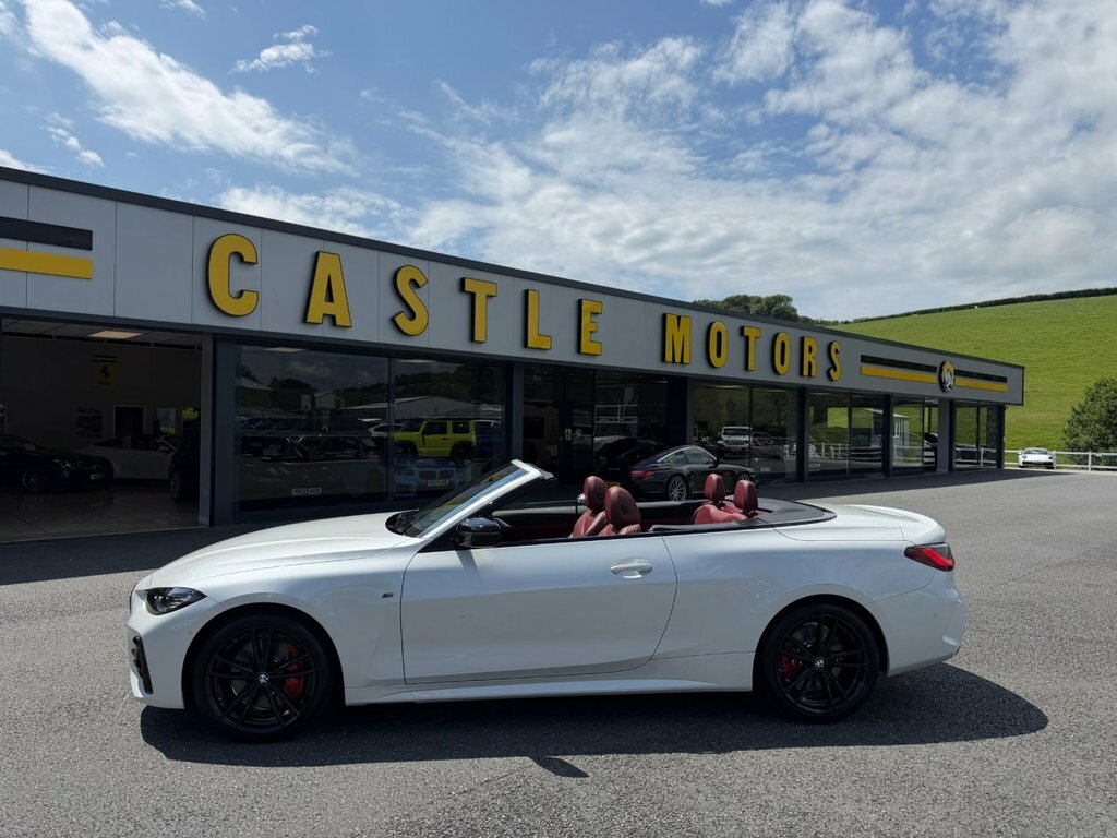 BMW 4 Series M440i Xdrive Mhev White #2