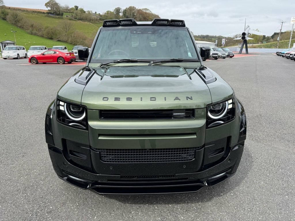 Land Rover Defender 110 3L Hard Top S Mhev Green #2