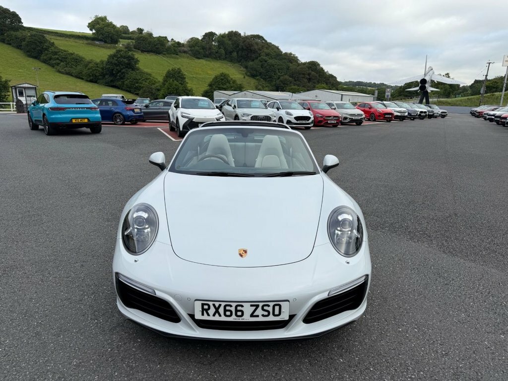 Porsche 911 3L 991 4 White #2