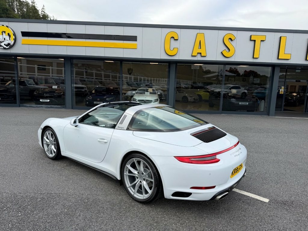 Porsche 911 3L 991 4 White #5