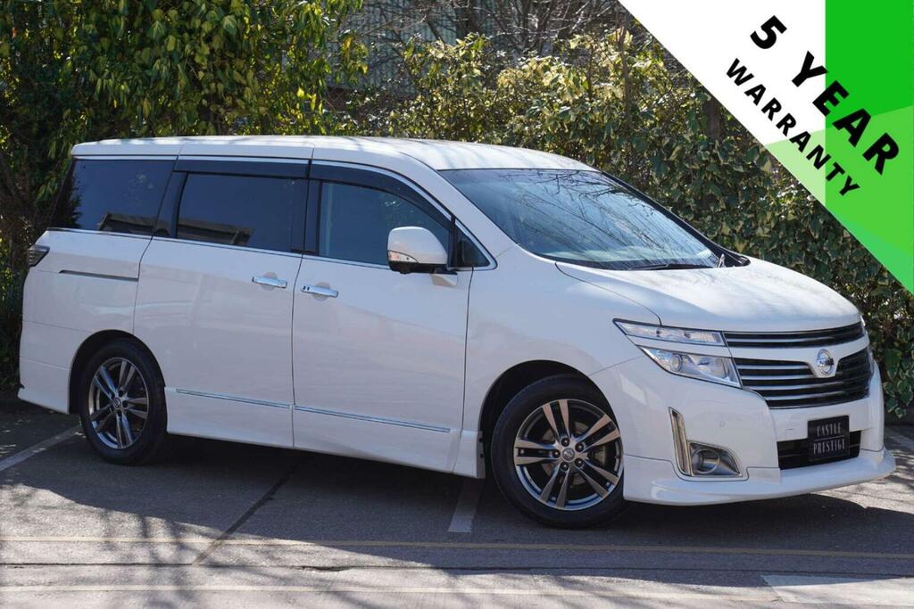 Nissan Elgrand Mpv 2.5 Highway Star Urban Chrome 7 Seats 201 White