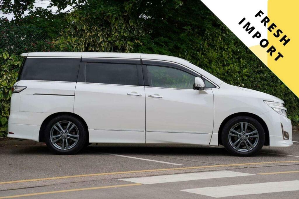 Nissan Elgrand Mpv 2.5 Highway Star Urban Chrome 7 Seats 201 White #2