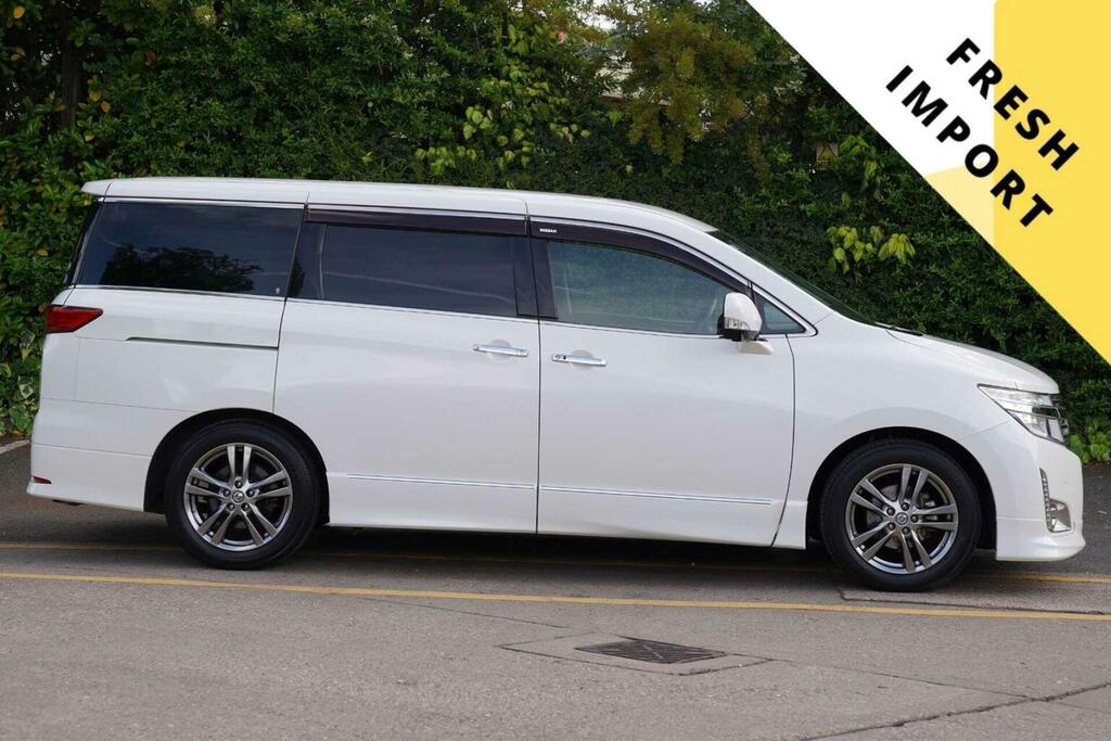 Nissan Elgrand Mpv 2.5 Highway Star 7 Seats 201161 White #2