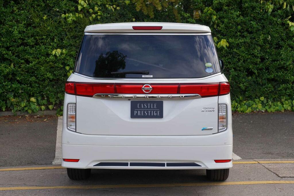 Nissan Elgrand Mpv 2.5 Highway Star 7 Seats 201161 White #6