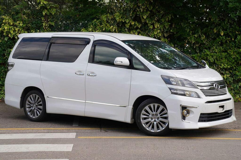 Toyota Vellfire Mpv 2.4 Golden Eyes 2 7 Seats 201464 White