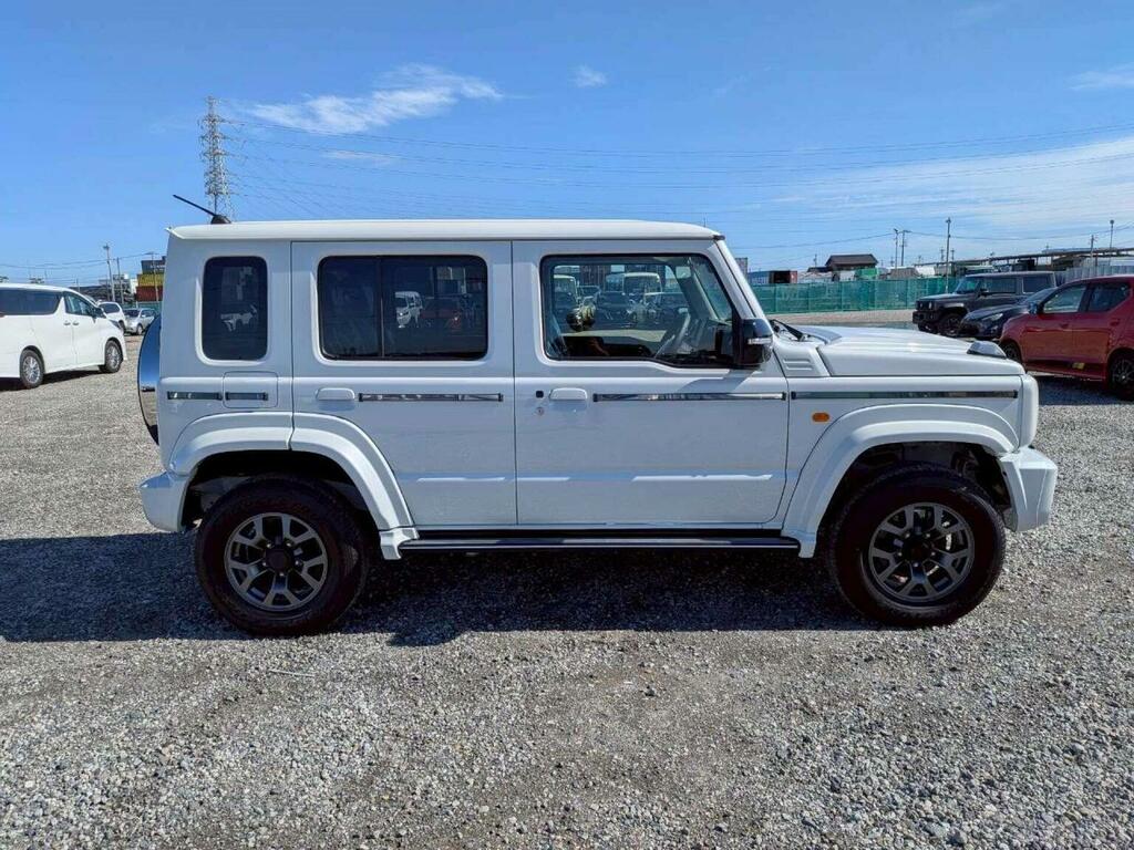 Suzuki Jimny Suv 1.5 Nomade Damd G-wagon 4Wd 202525 IMP818 White #2