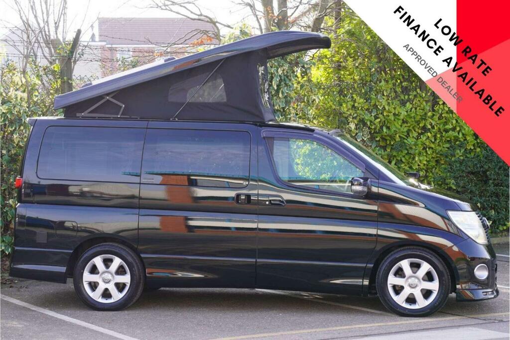 Nissan Elgrand Campervan E51 2.5 Highway Star Camper Convers Black #2