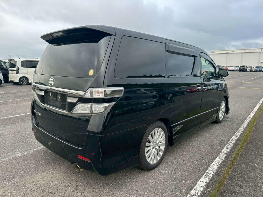 Toyota Vellfire Mpv 2.4 Z 8 Seats 201212 Black #3