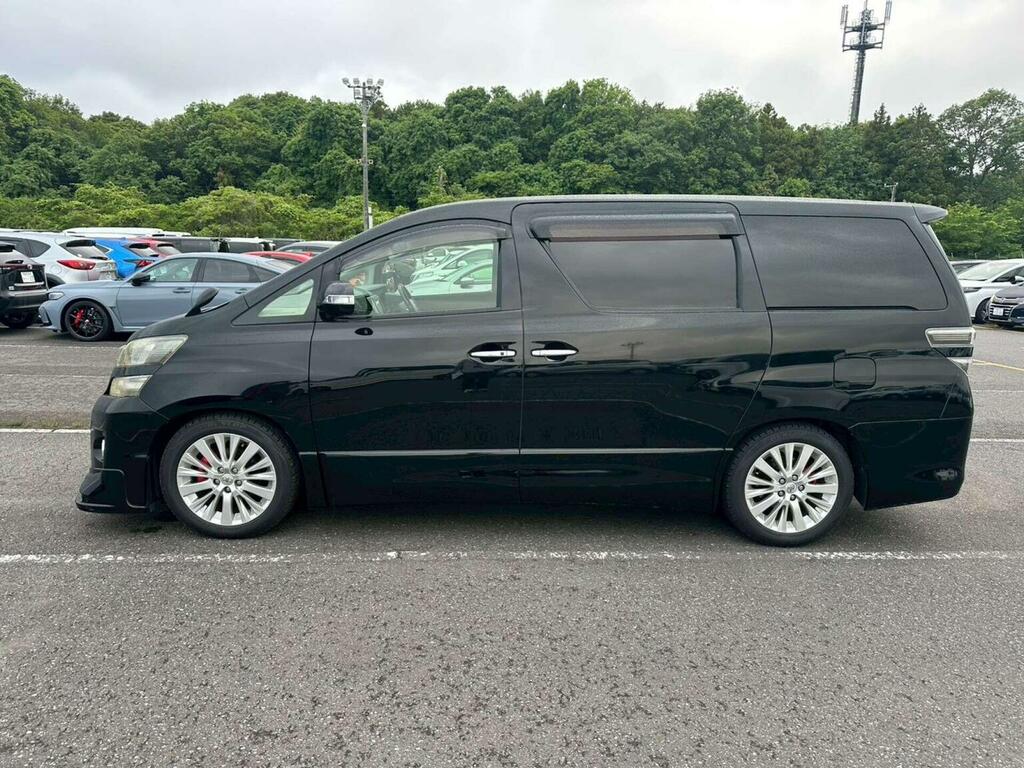 Toyota Vellfire Mpv 2.4 Z 8 Seats 201212 Black #5