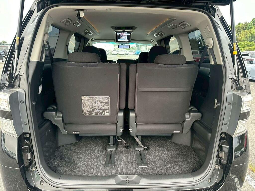 Toyota Vellfire Mpv White #22