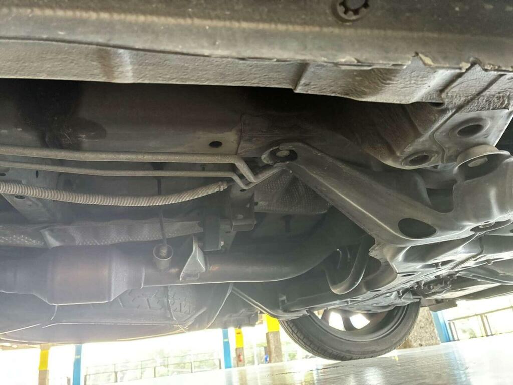Toyota Voxy Zs Model 2.0I Silver #30