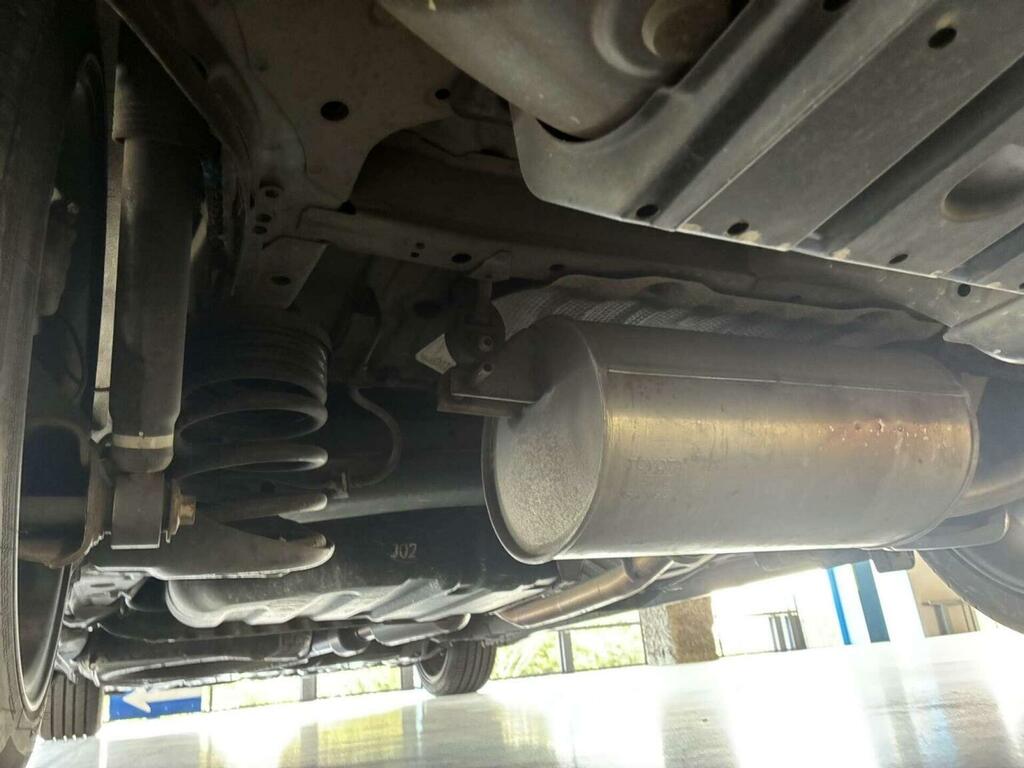 Toyota Voxy Zs Model 2.0I Silver #31
