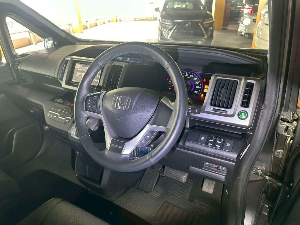 Honda StepWagon Mpv Black #11