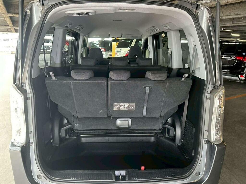 Honda StepWagon Mpv Black #19