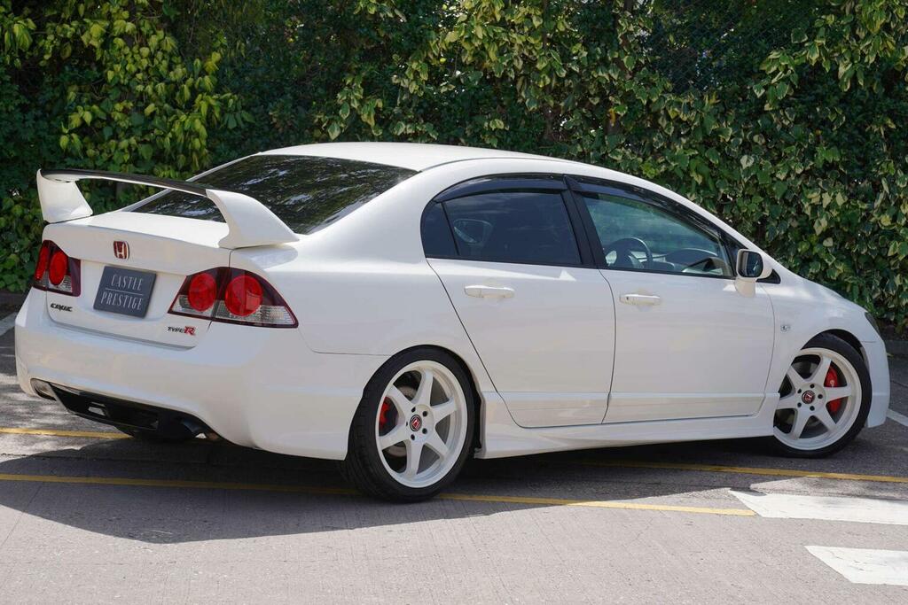 Honda Civic Type R Supercharged 4 Seats White #3