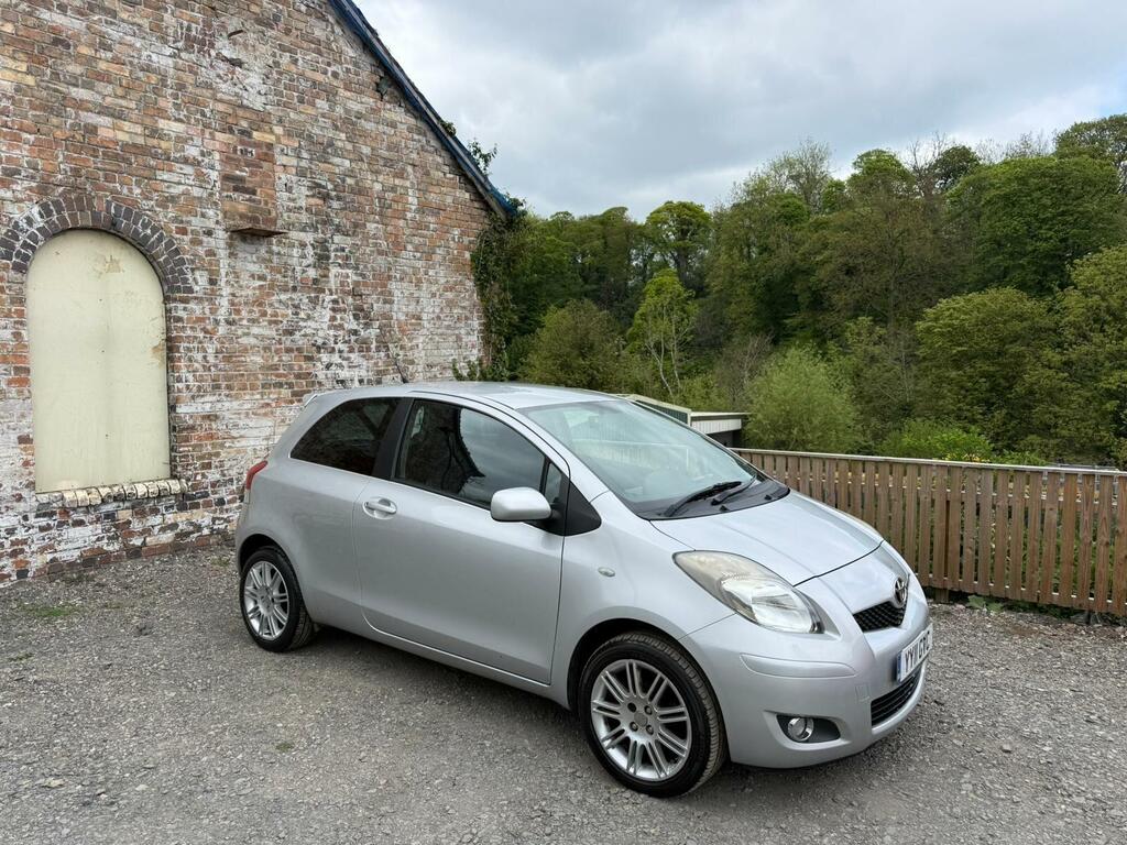 Toyota Yaris Sr Silver #5