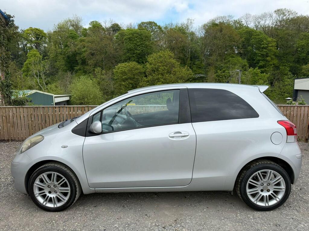 Toyota Yaris Sr Silver #6
