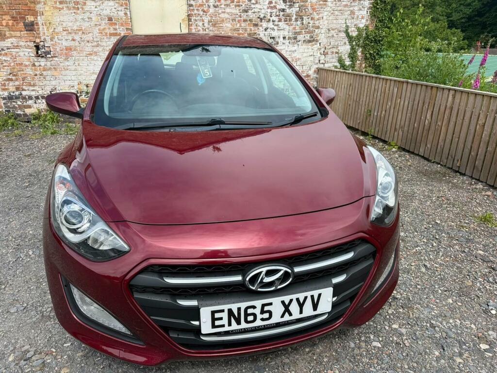 Hyundai I30 Se Red #3