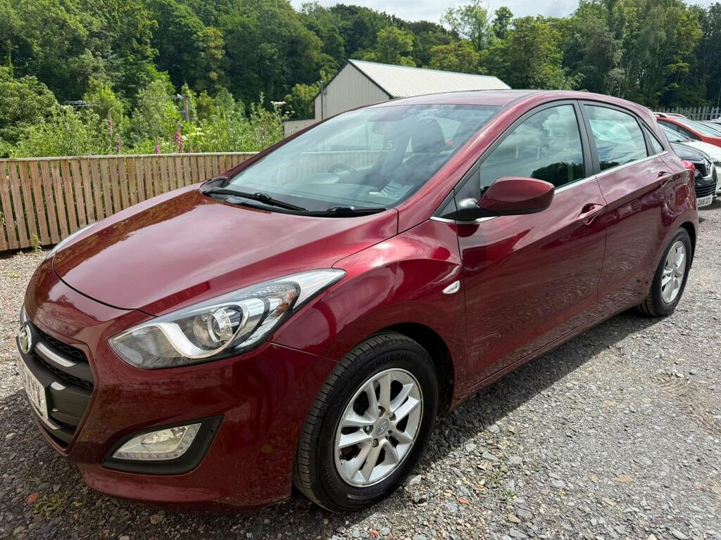Hyundai I30 Se Red #4