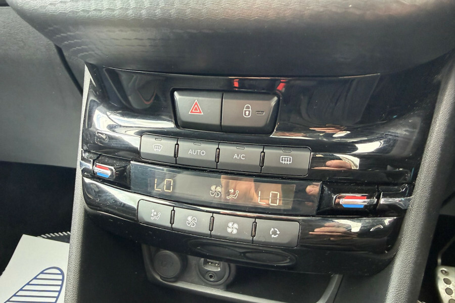 Peugeot 208 1.6 Bluehdi 100 Gt Line Non Start Stop Silver #9