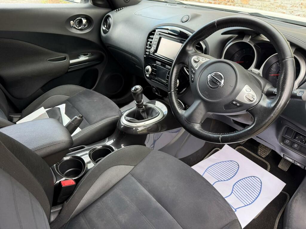 Nissan Juke N-connecta V066NLT White #6