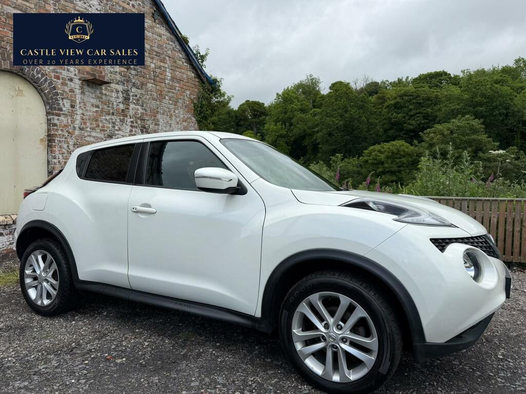Nissan Juke N-connecta V066NLT White