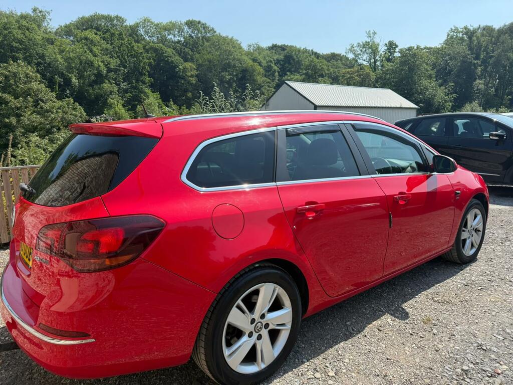 Vauxhall Astra Sri Red #3