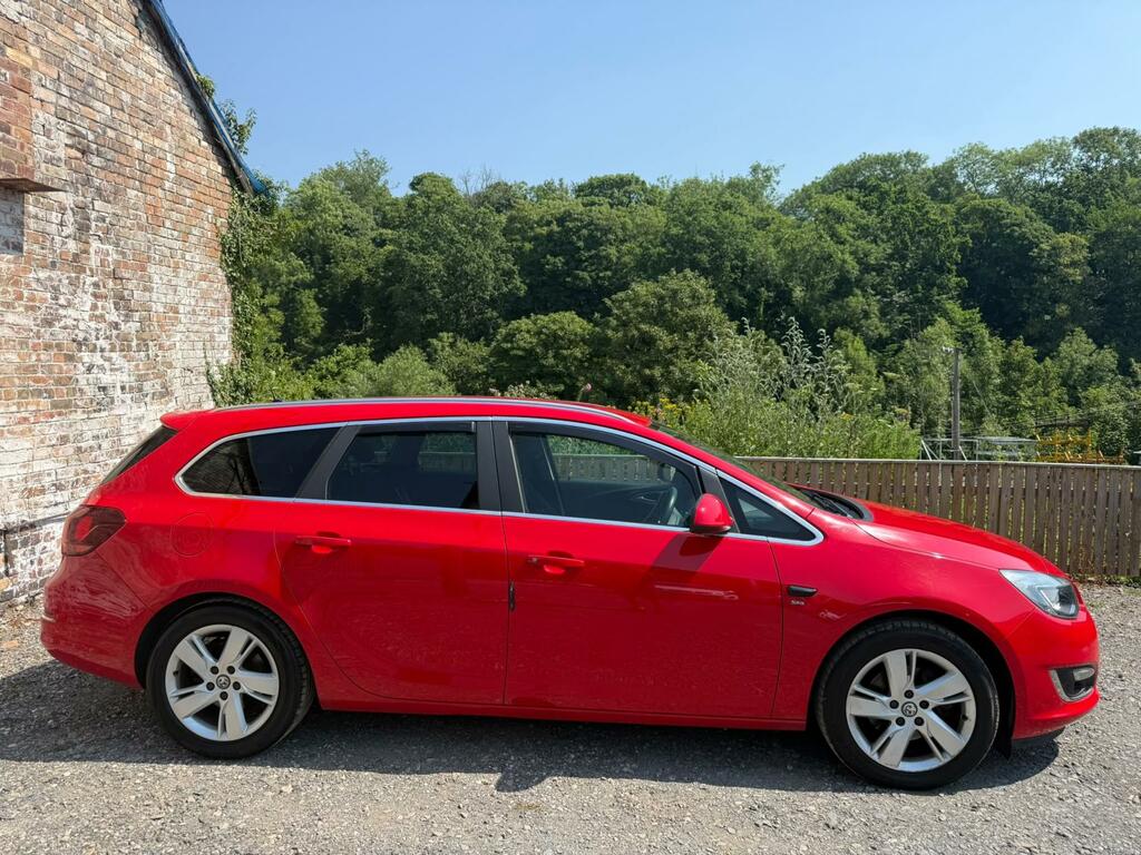 Vauxhall Astra Sri Red #2