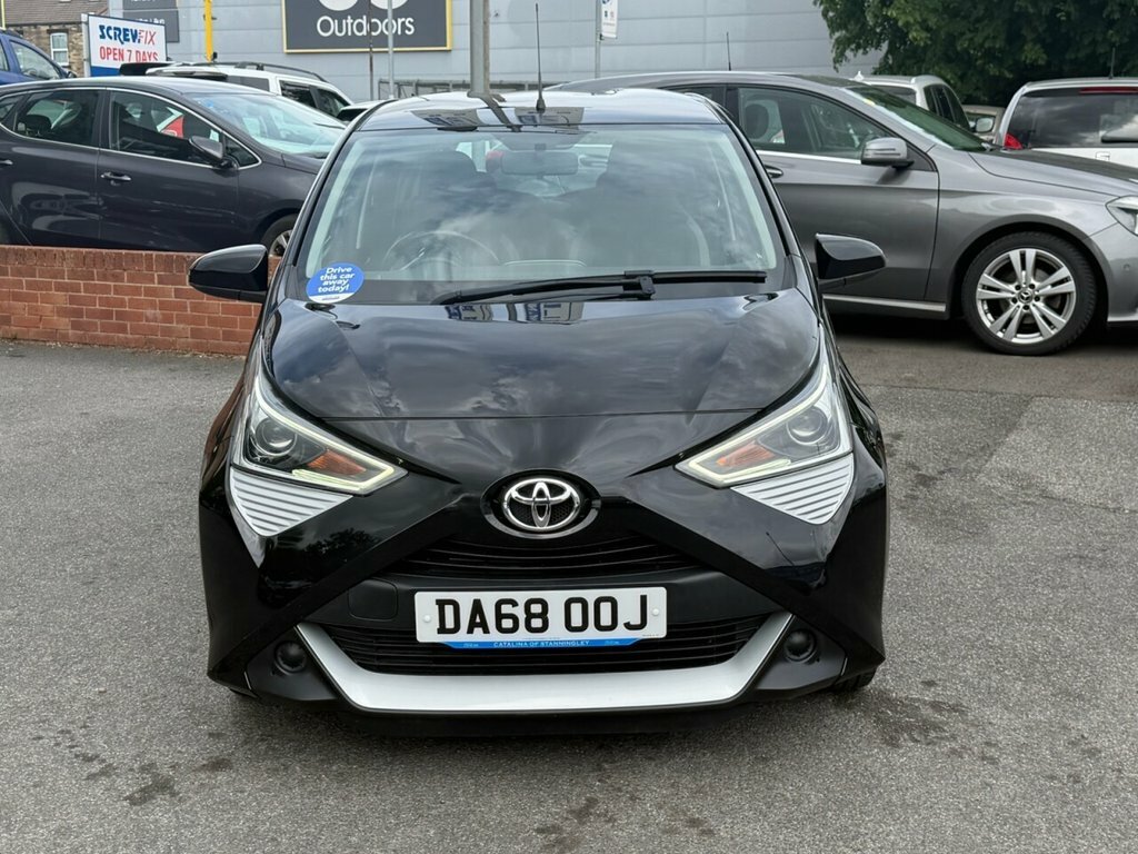 Toyota Aygo 1L X-play DA68OOJ Black #2