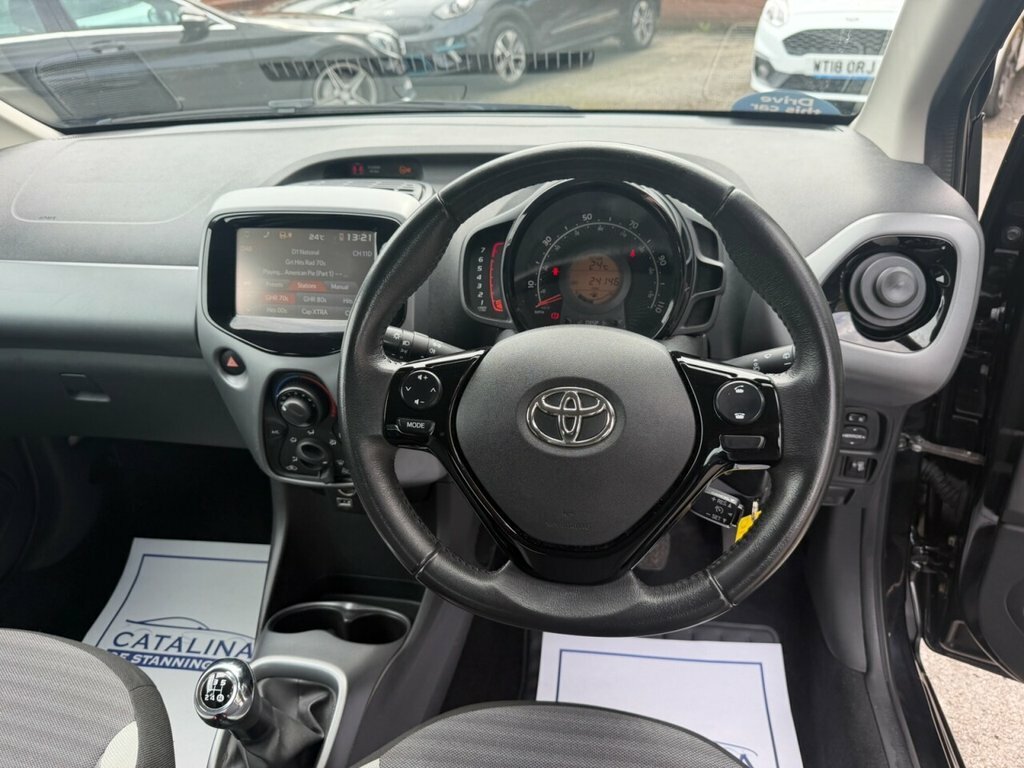 Toyota Aygo 1L X-play DA68OOJ Black #4