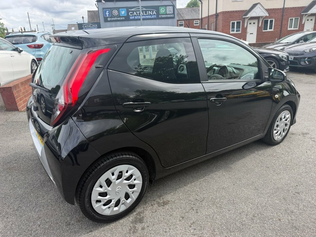 Toyota Aygo 1L X-play DA68OOJ Black #5