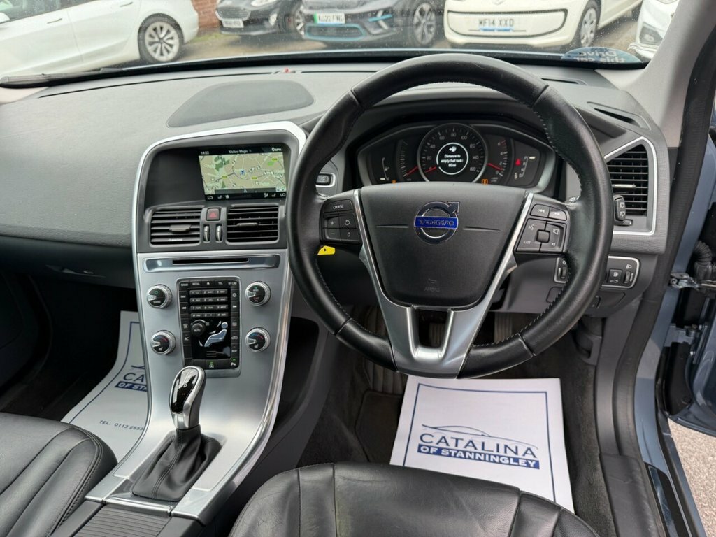 Volvo XC60 2L Se Nav MW16UBC Blue #4