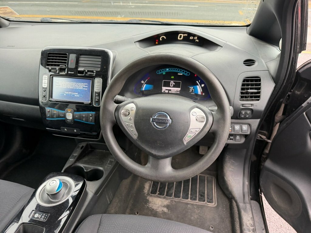 Nissan Leaf Hatchback VX14FFC Black #4