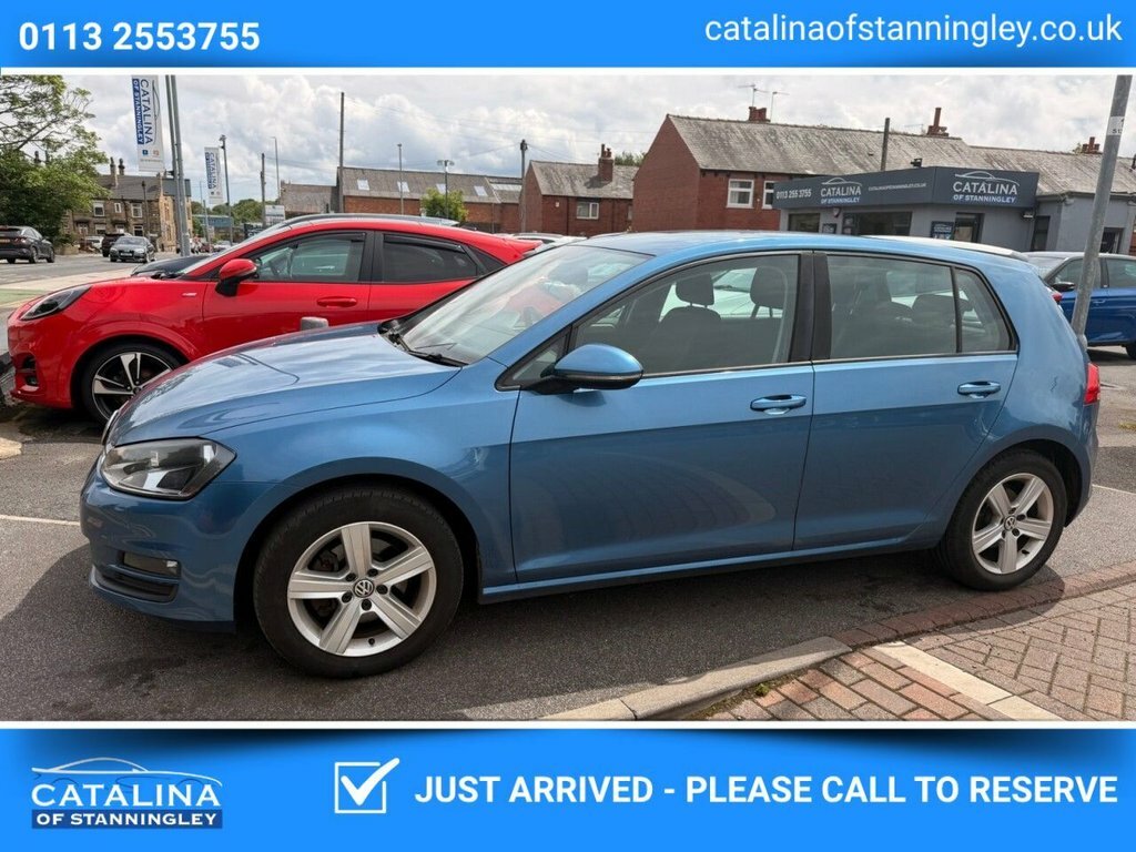Volkswagen Golf 2L Match Blue