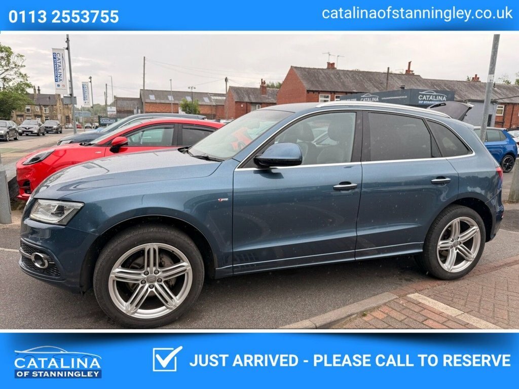 Audi Q5 2L S Line Plus Blue