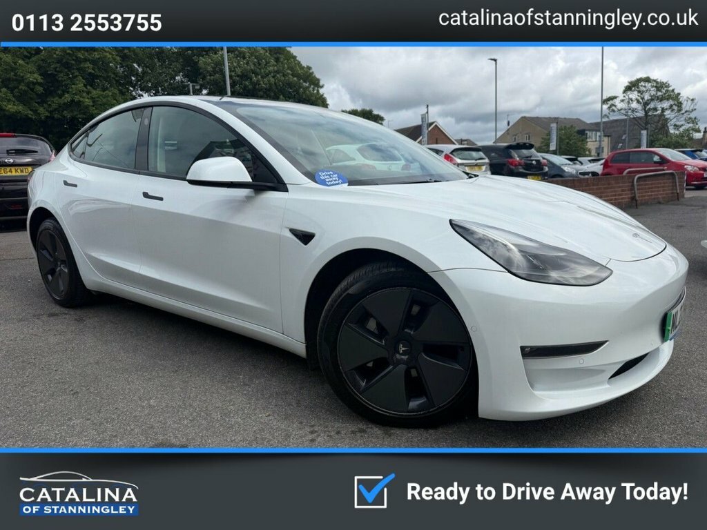 Tesla Model 3 Saloon White