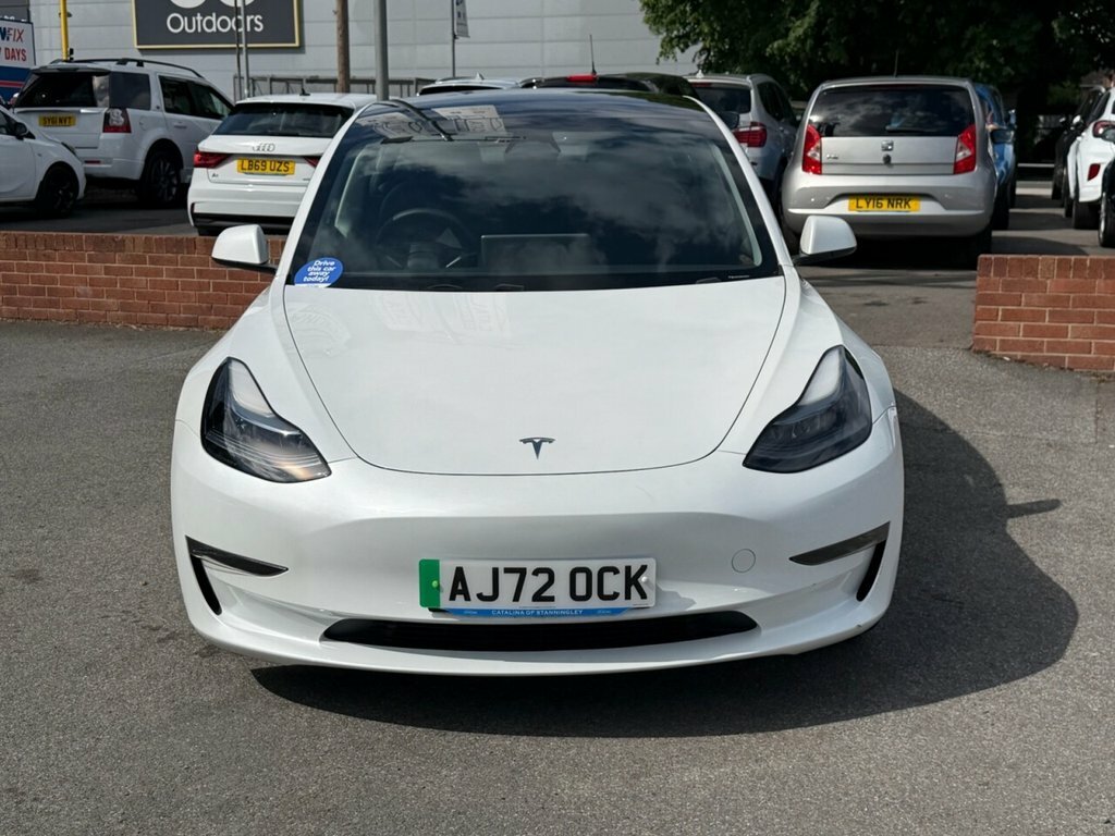 Tesla Model 3 Saloon AJ72OCK White #2