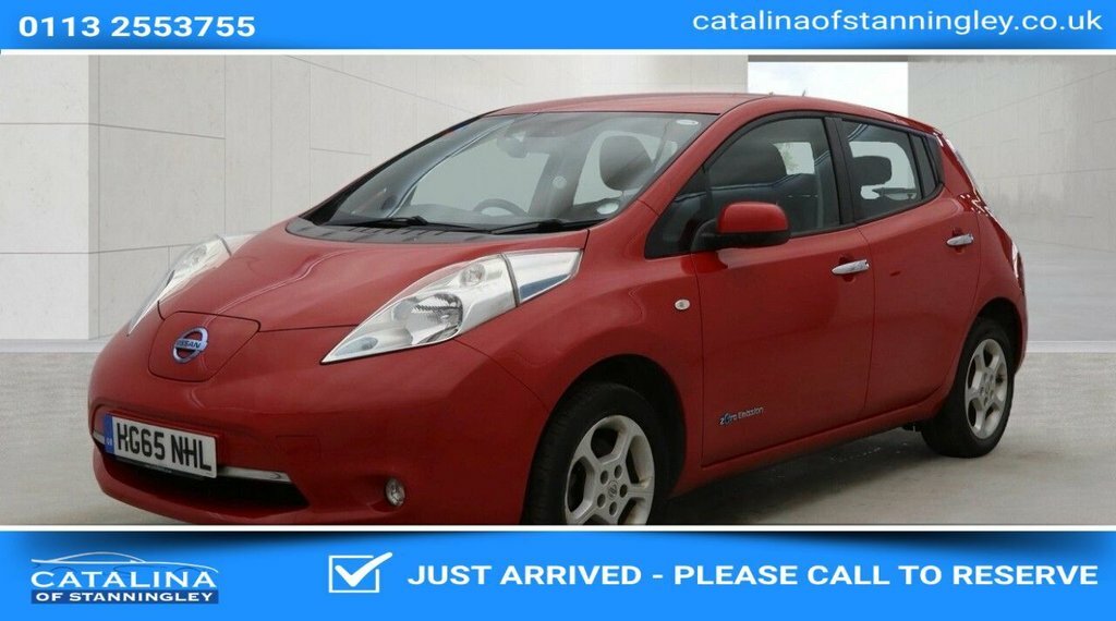 Nissan Leaf Hatchback Red