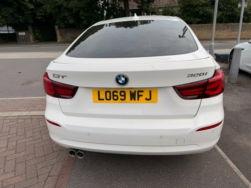BMW 3 Series Gran Turismo 2L Se White #4