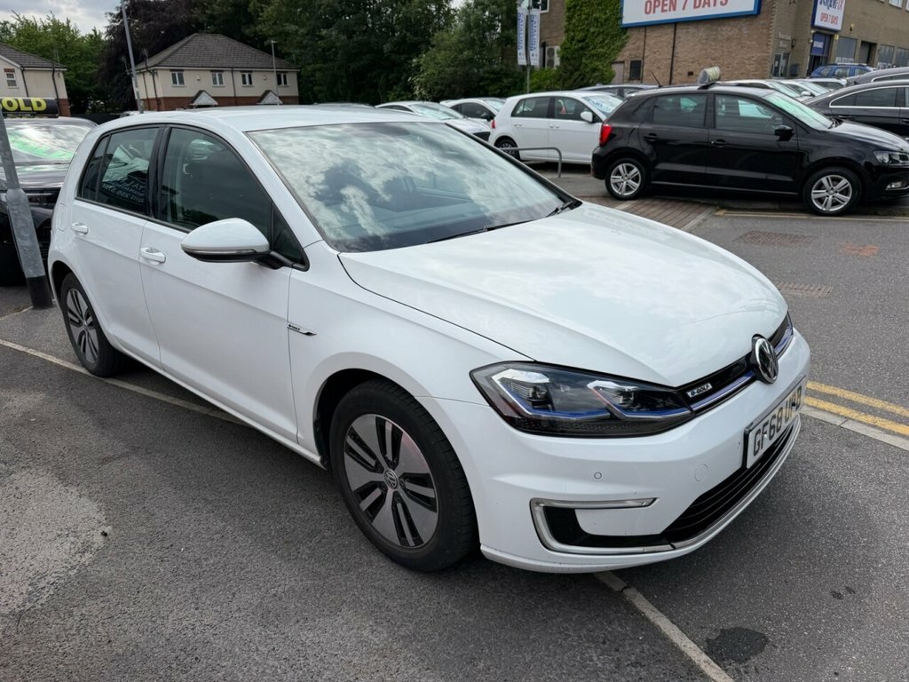 Volkswagen e-Golf Hatchback GF68UPB White #3