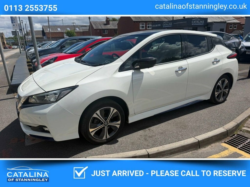 Nissan Leaf Hatchback White