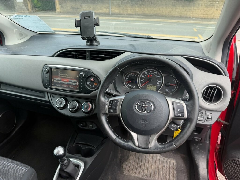 Toyota Yaris 1.3L Icon YC17YWZ Red #4