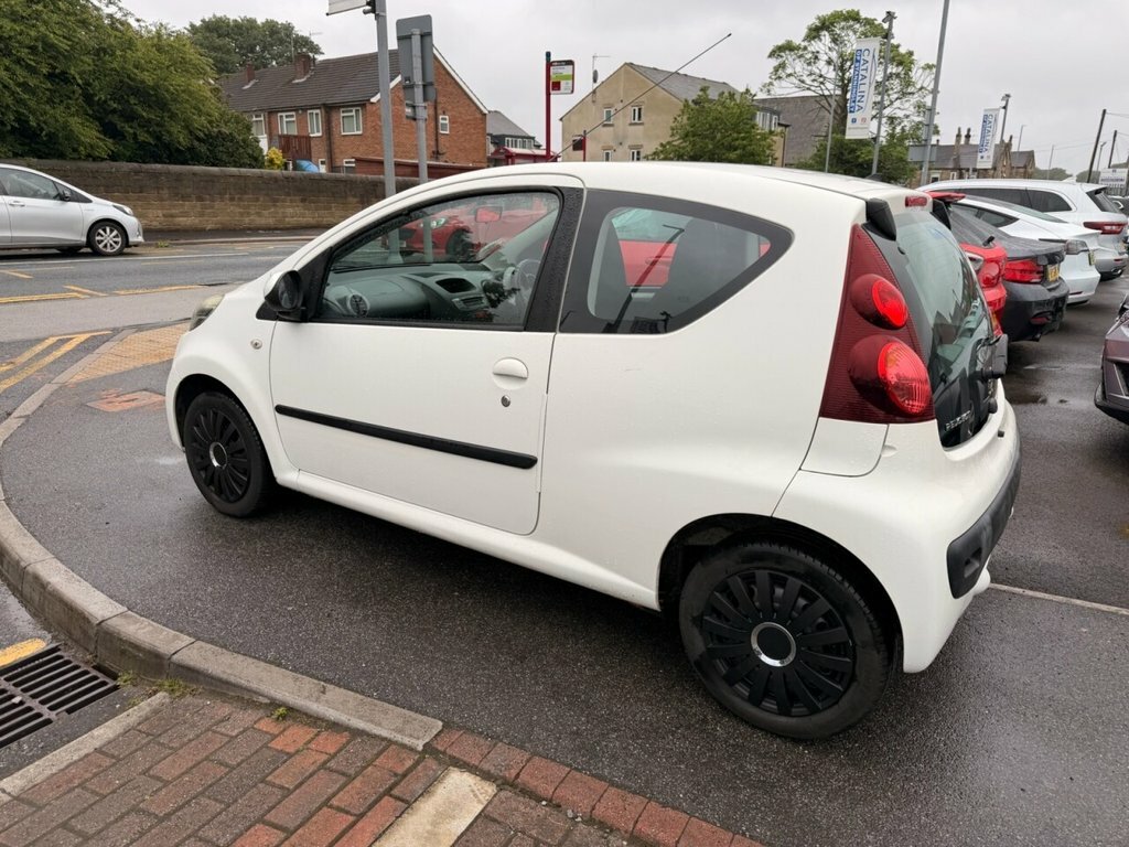 Peugeot 107 Hatchback White #6