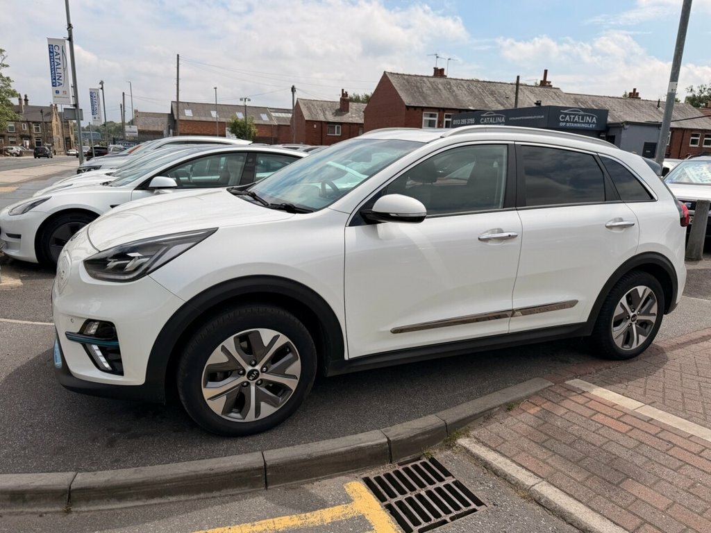 Kia e-Niro Suv White