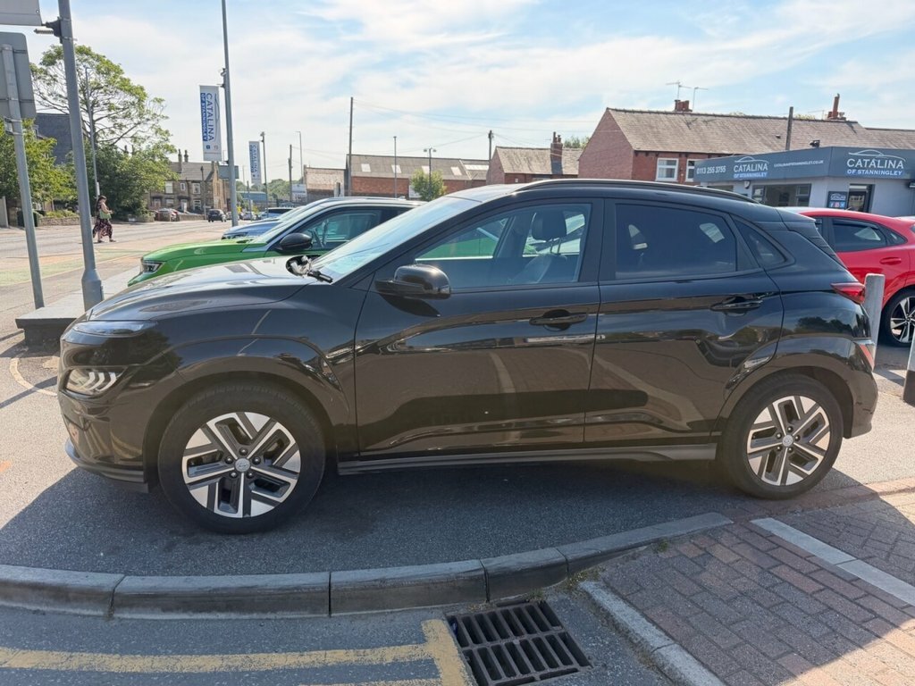 Hyundai Kona Suv DS23SXL Black #5