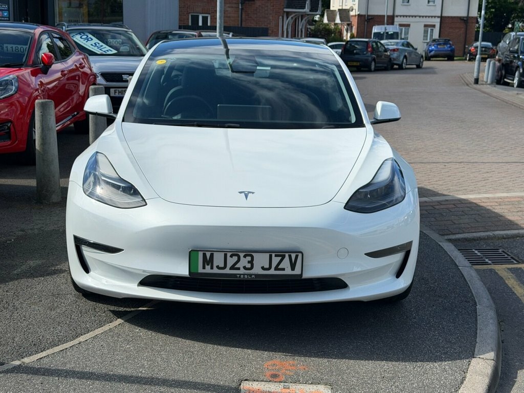 Tesla Model 3 Saloon MJ23JZV White
